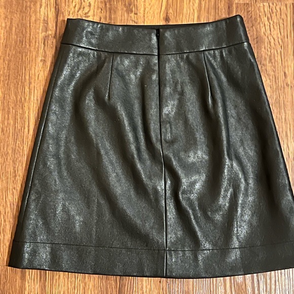 J. Crew NWT black faux Leather Aline Skirt women’s size 00 - Picture 6 of 11